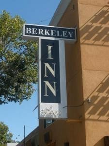 Berkeley Inn Ngoại thất bức ảnh